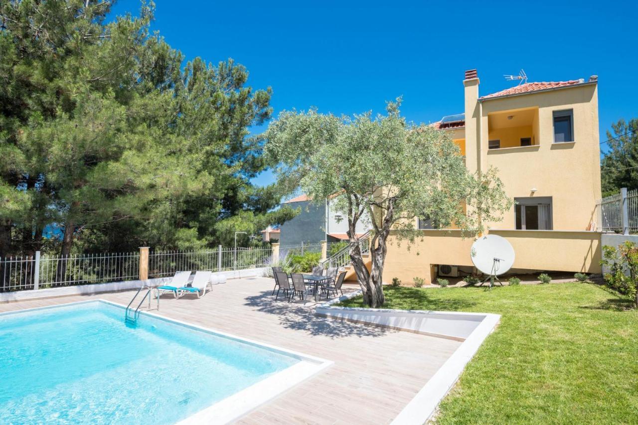 Louloudis Pool Villa Skala Rachoni  外观 照片