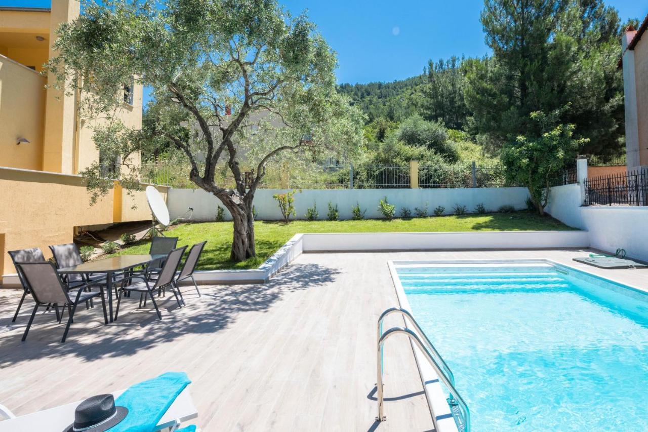 Louloudis Pool Villa Skala Rachoni  外观 照片